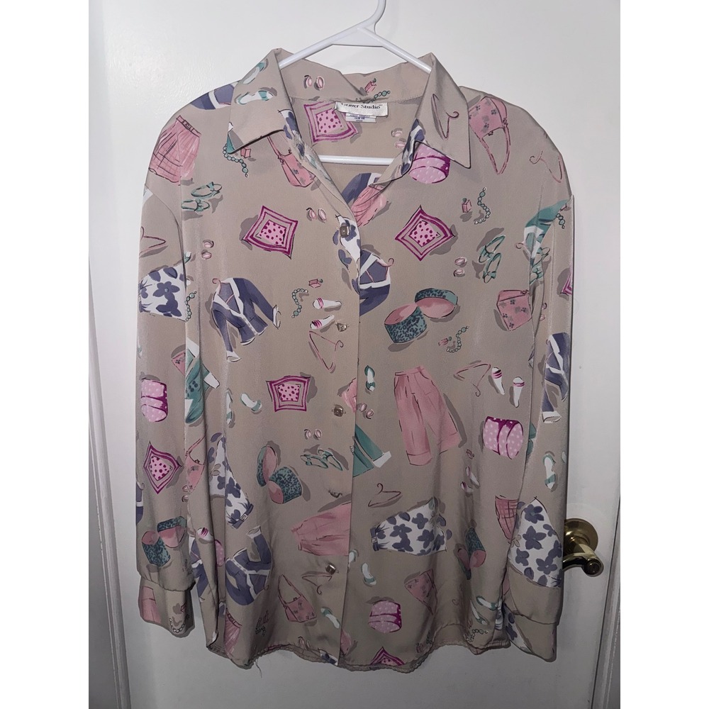 Graver Studio Womens Vintage Novelty Fashion Print Button Down Blouse Tan Medium